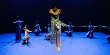  [A Festival of Korean Dance] Voyage &amp; Hakkō by Korea National Contemporary Dance Company